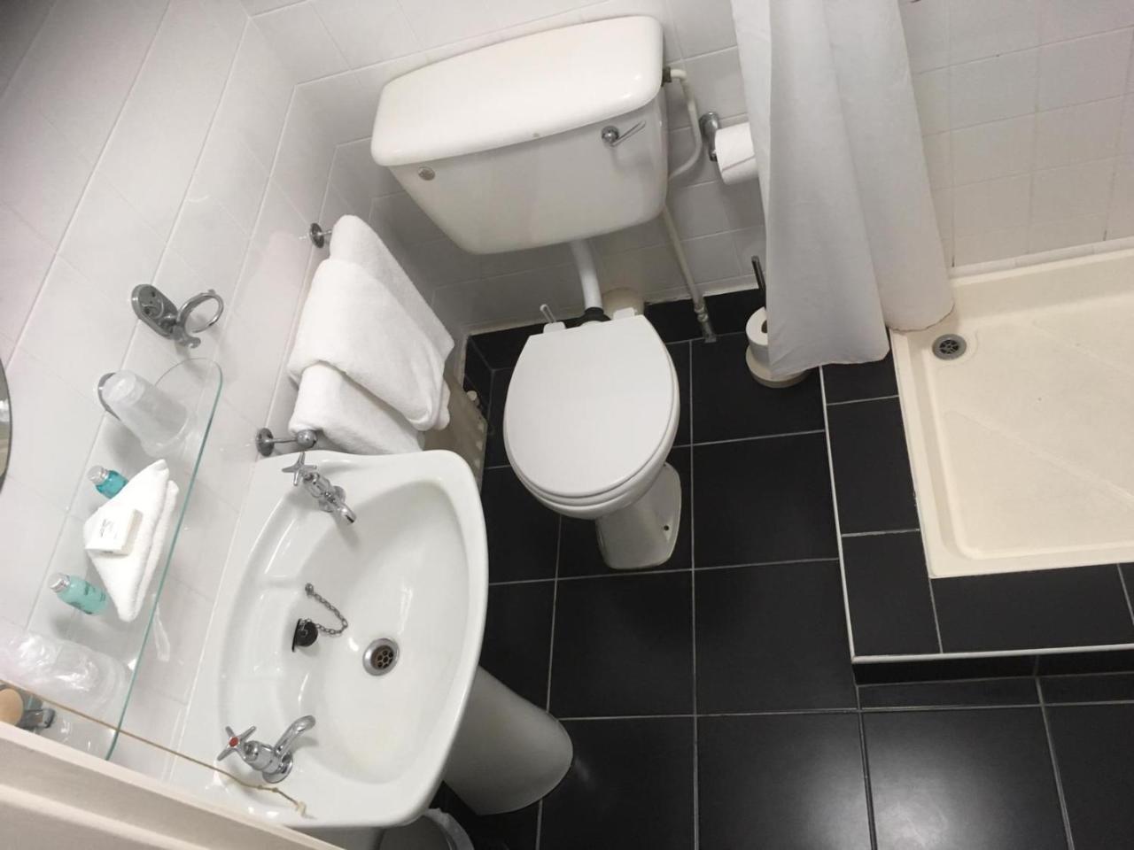 Avoca Hotel Newcastle  Bagian luar foto